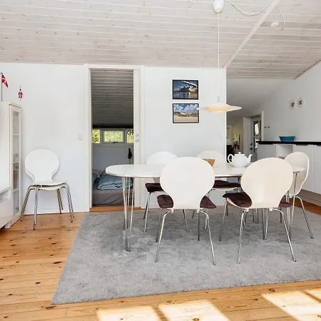 4 Star In Romo Holiday home *