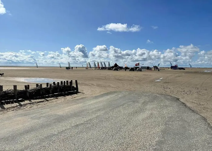 8 Person In Romo Kongsmark