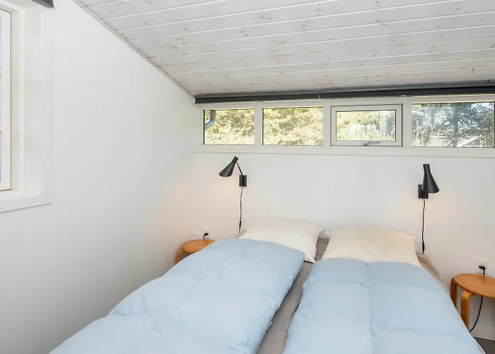 8 Person In Romo Kongsmark