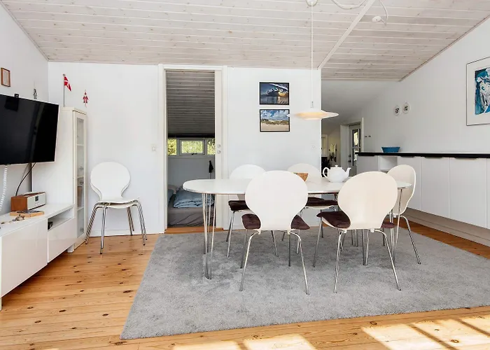 8 Person In Romo Feriehus *